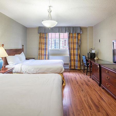 Le Domaine Chambre D'Hotel A サン・ソヴェ－ル・デ・モン エクステリア 写真