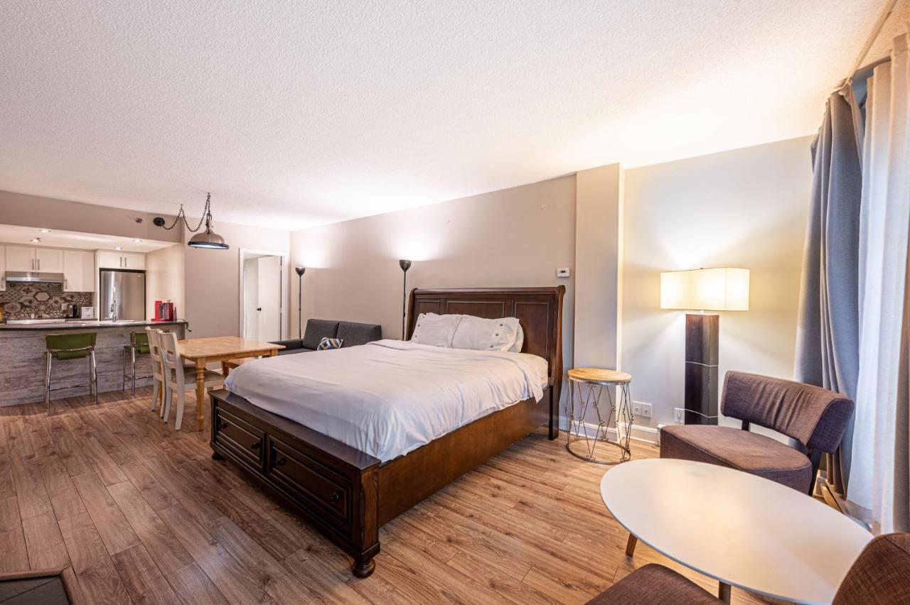 Le Domaine Chambre D'Hotel A サン・ソヴェ－ル・デ・モン エクステリア 写真